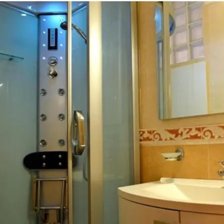 Caravaggio לינה וארוחת בוקר San Donaci