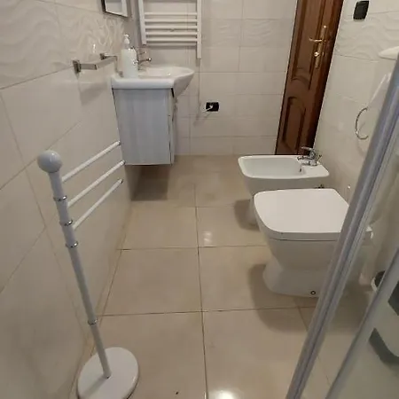 Alojamento de Acomodação e Pequeno-almoço Caravaggio 3*