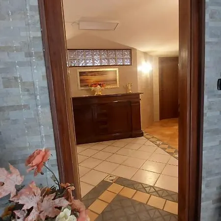 Caravaggio 3* San Donaci