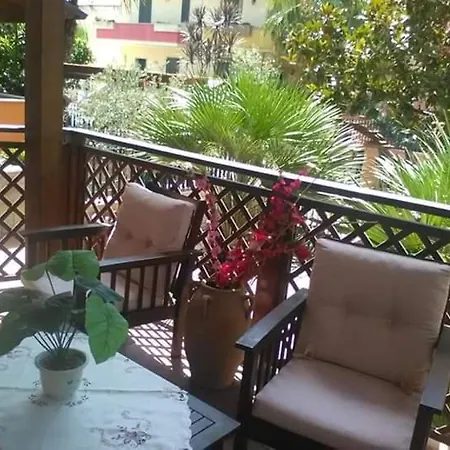 Caravaggio לינה וארוחת בוקר 3*